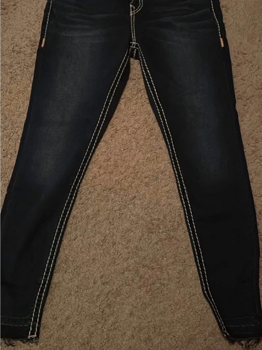 True Religion Skinny Jeans in Dark Blue with White Stitching